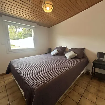 Gu000-025 Charmante Maison A En Lisiere Du Bois Des Eloux Nyaraló
